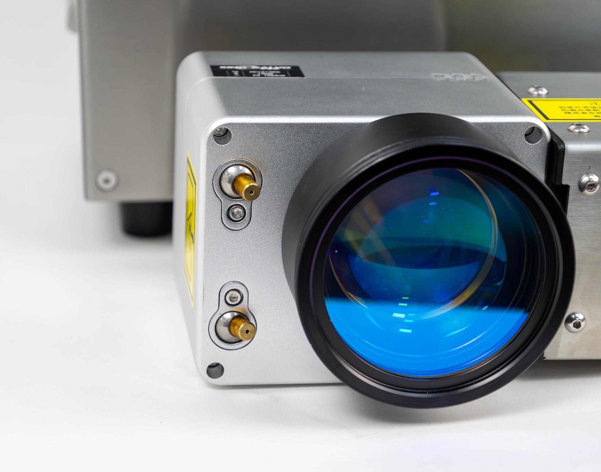 картинка Лазерный маркиратор Cyklop CM 500F (optical fiber) от Trace-X